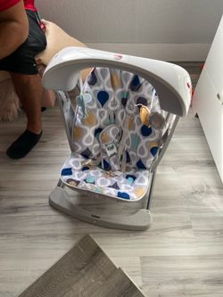 Portable swing- fisher price