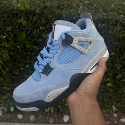 Jordan 4 Unc 4s Size 9.5 