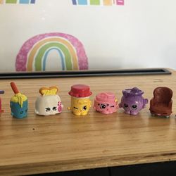 SHOPKINS BAG OF 8 for $5