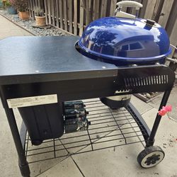 Weber 22" Performer Premium Charcoal Grill With Prep Table