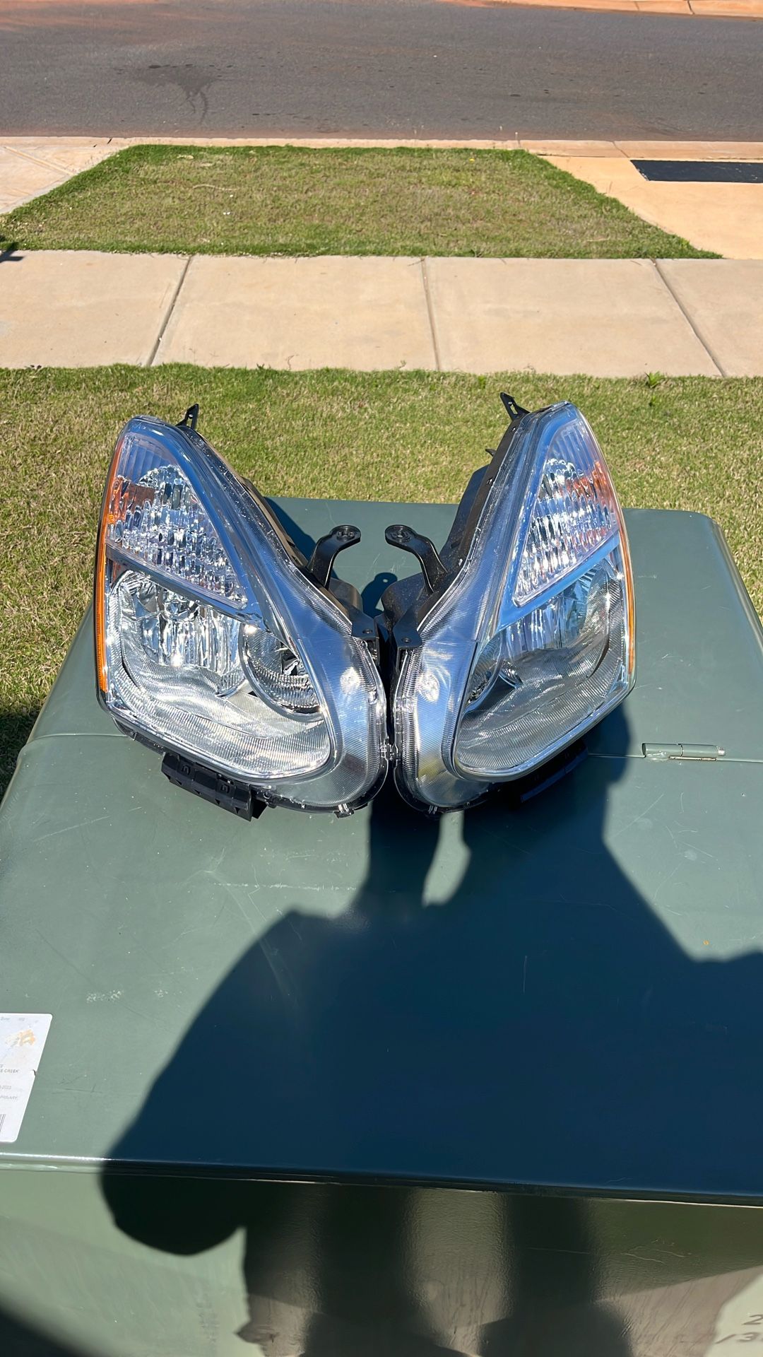 Halogen Headlights Headlamps Rt+Lt for 11-12 Nissan Rogue