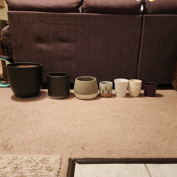 Assorted Plant Pots