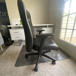 Gaming/ office chair