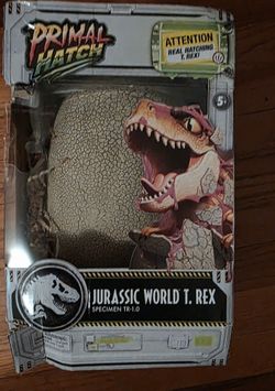 Jurassic World Primal Hatch T-Rex egg