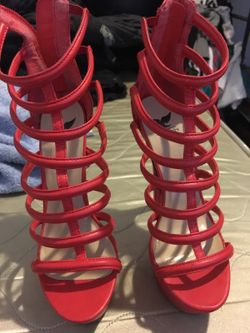 Size 6 red heels