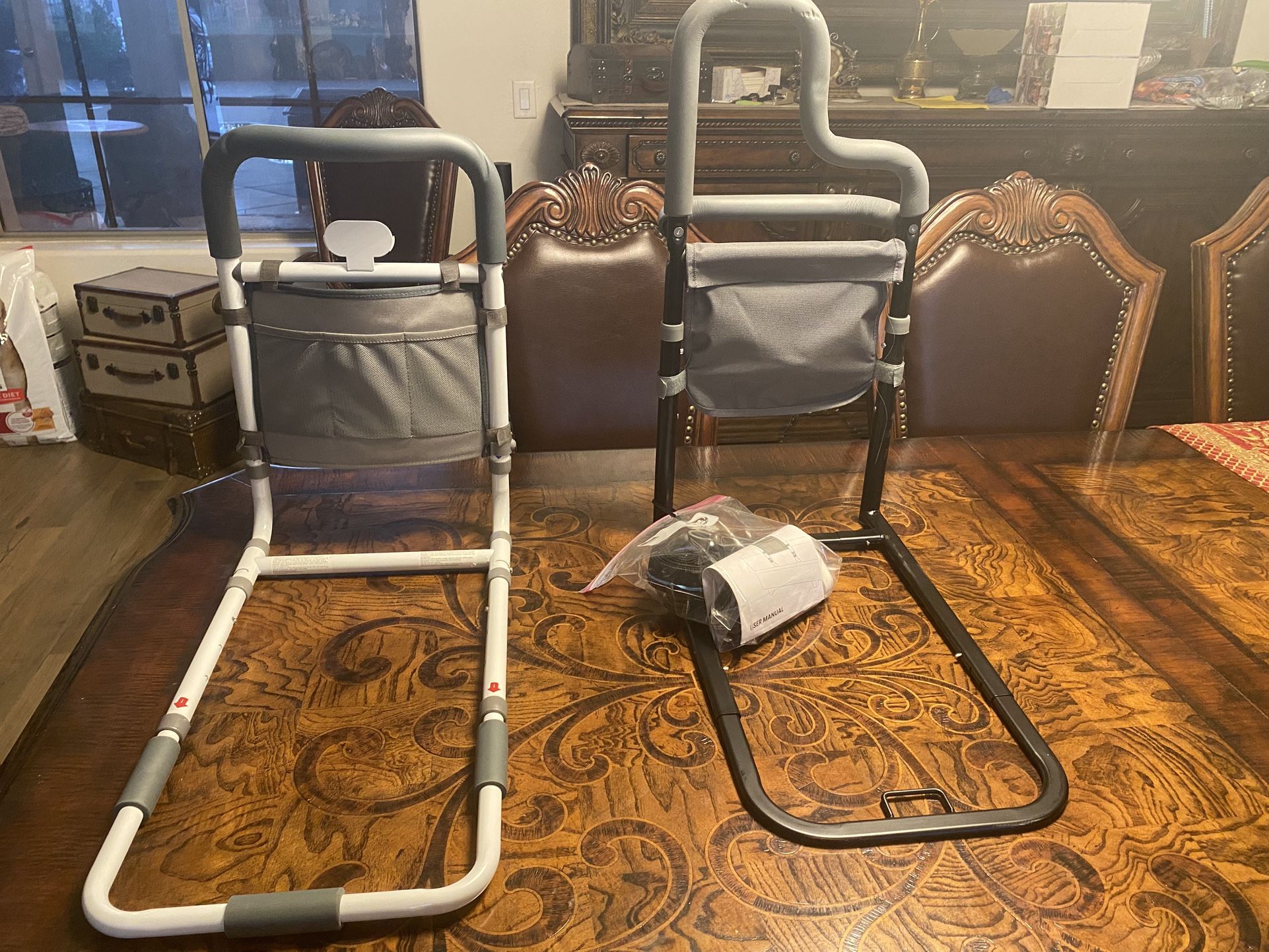 senior bed rail with storage pocket