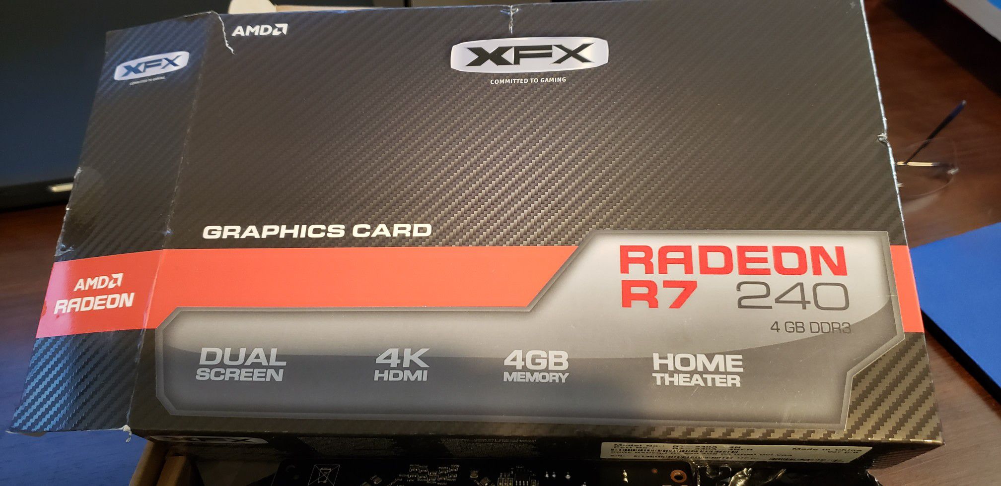 Graphics Card AMD Radeon R7 240 4gb