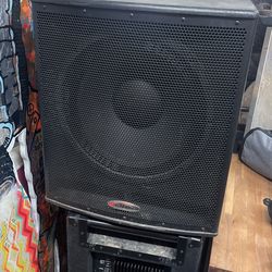 Harbinger Subwoofer