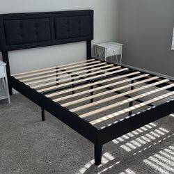 Queen Size Bedframe With Headboard And 2 Nightstands