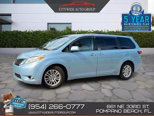 2015 Toyota Sienna