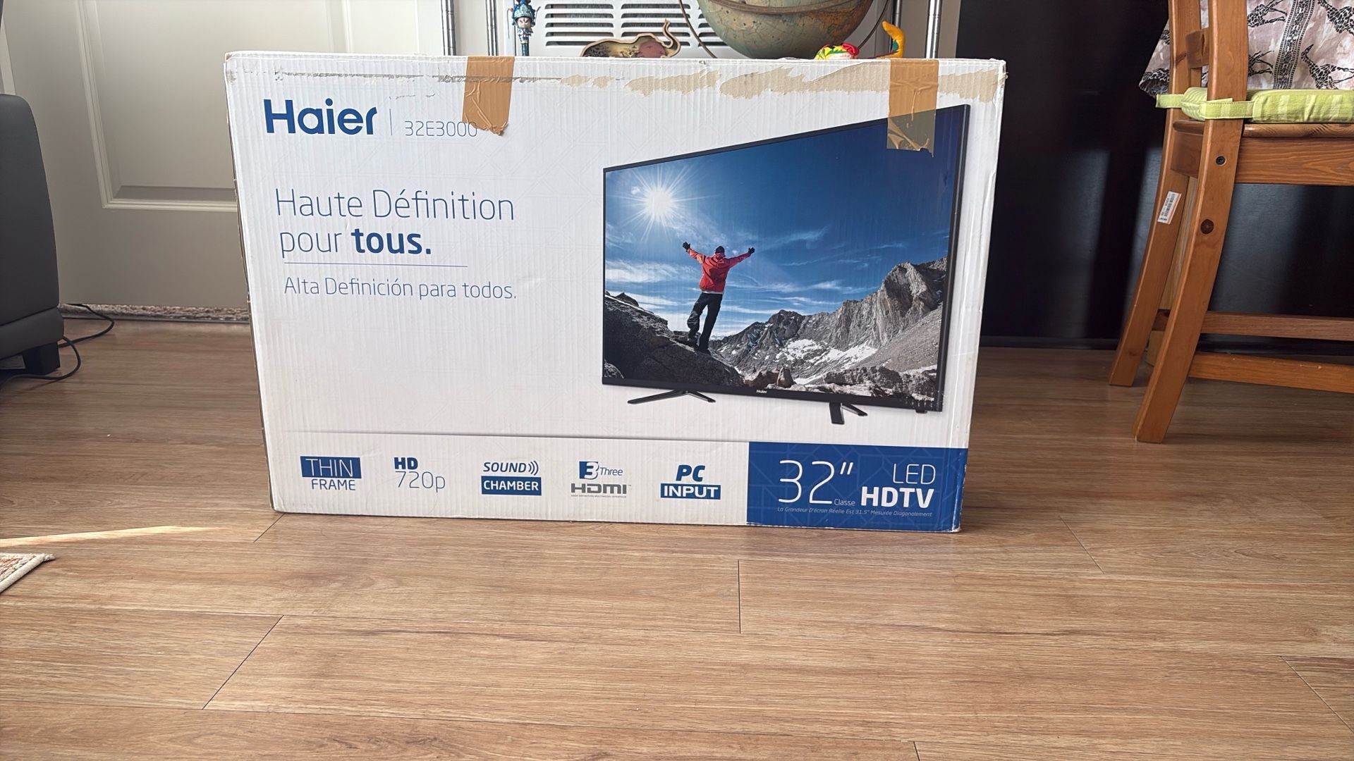 Haier 32” LED HDTV