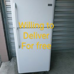 Frigidaire Apartment Size  Refrigerator 18 Cuft (Dimensions:30" in w 30" in D 66" in H