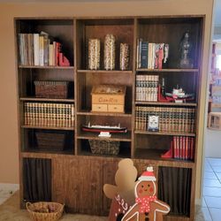 7ft Tall Bookshelf