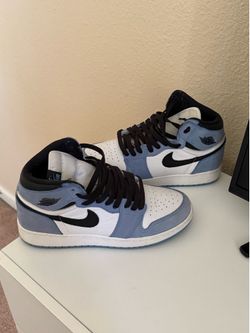 Jordan 1 university blue