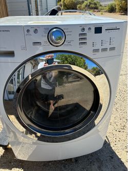 Maytag Washer and Whirlpool Dryer (Electric)