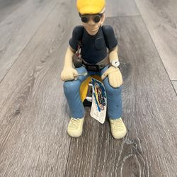 Shelf Sitters  Family of Friends Collection Manning Figurine constructor 