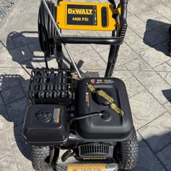 New Dewalt Pressure Washer 4400 PSI