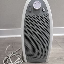 Holmes HAP9412WF Hepa-Type Air Purifier
