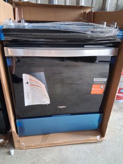 New Whirlpool
4.8 cu. ft. 4 Burner Element Single Oven Electric Range in Stainless Steel