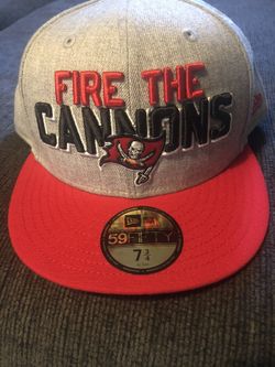 New Era Fitted Cap 7 3/4 Tampa Bay Bucs