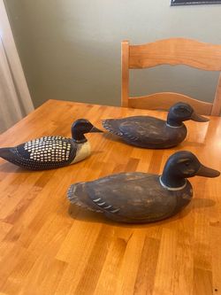 Solid wood duck statues. $20 each ! Good condition. Rustic / cabin / vintage/ cottage/ farmhouse.