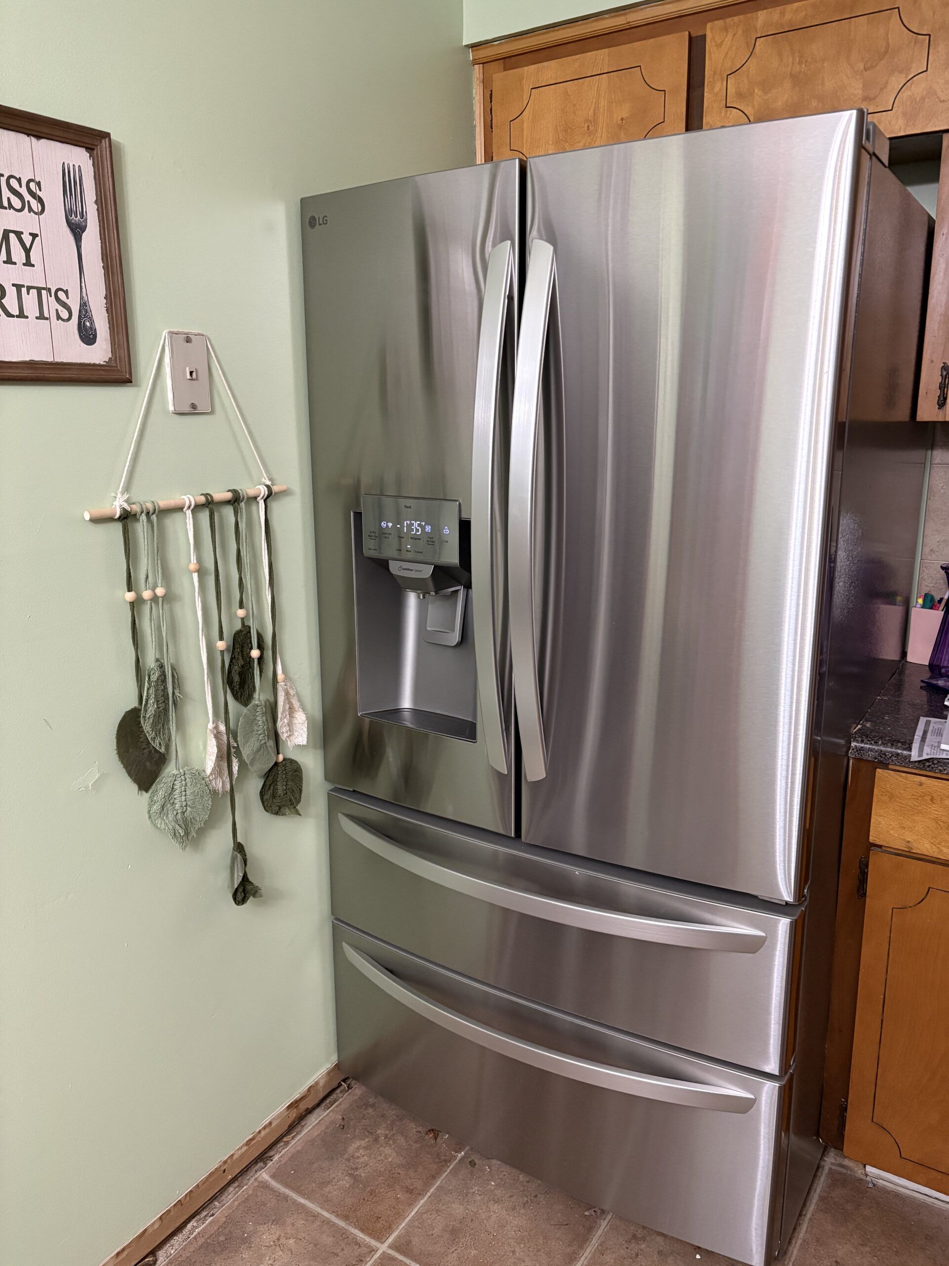 2025 LG Refrigerator Like New Only One Month Old - Columbus, GA