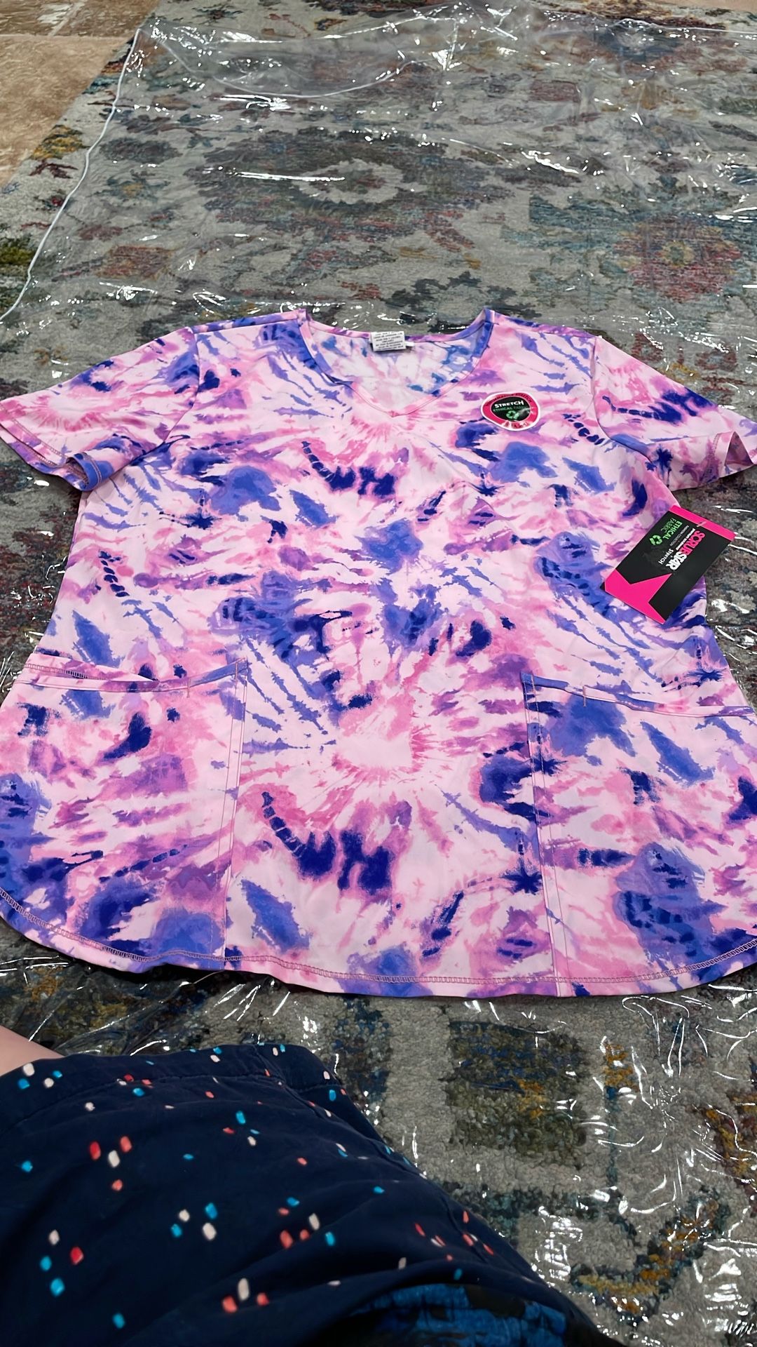 Scrub Top Medium