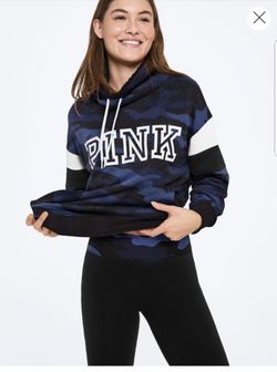 Size XS X-small New Victoria's Secret Pink Sherpa Lined Cowl Neck Pullover Sweatshirt Blue Camo