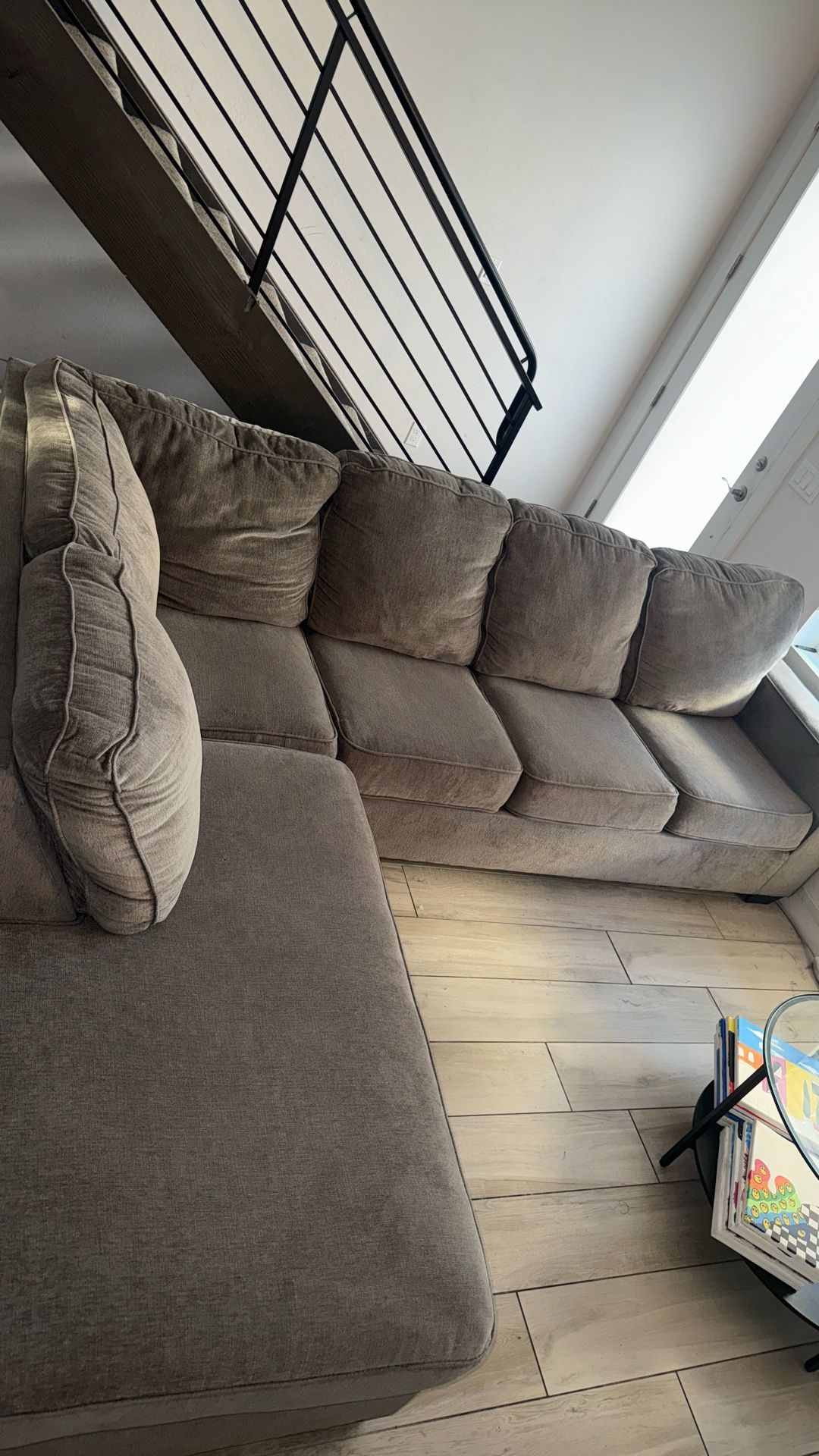 Sectional Couch 