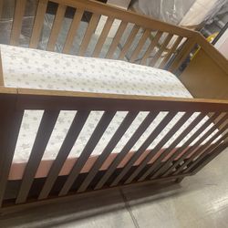 Baby/Toddler Crib