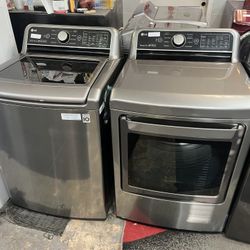 LG Washer And Dryer $599