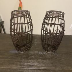 Two Cute Cork Keepers