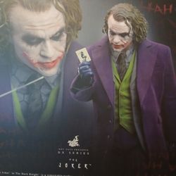 Hot Toys The Joker DX32 Collectible Figure 