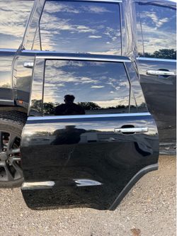 Jeep Grand Cherokee passenger rear door