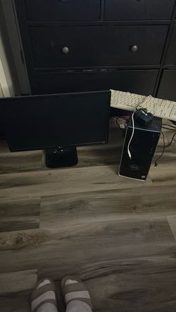 Dell Desktop Tower with LG Monitor