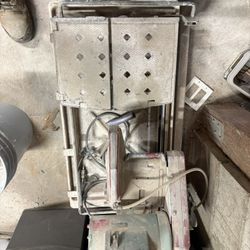 Professional Heavy-Duty Tile / Masonry Saw with Stand – Contractor Grade