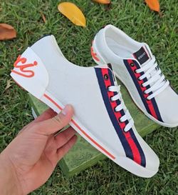 Men Sneakers size 10