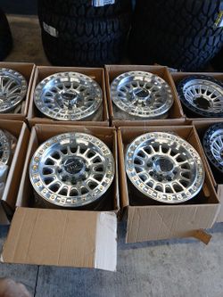 Kmc 18x9 8x165