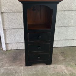 Amish Made End Table/Night Stand