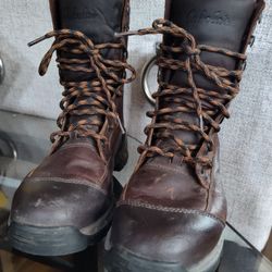 Cabela's Outfit Boots Thinsulate, Hard Toe. Sz 8D