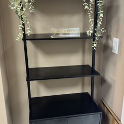 Bookshelf With Cabinet. Black 