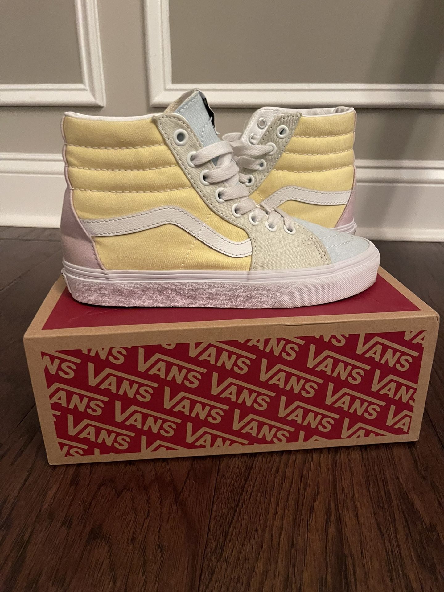 Vans Off The Wall Sk8hi
