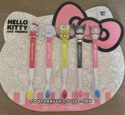 Hello Kitty Toddler Toothbrush Set