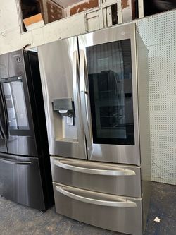 Lg insta view refrigerator 🔆comes with 60 Day Warranty 📍5200 E 10th Ave Tampa Fl 33619📍