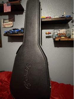 Martin & Co. Acoustic OM/000 Guitar case