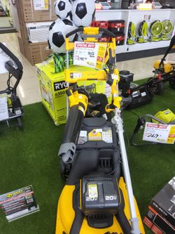 Dewalt 20V Lawn Set w/ 2 10Ah. Batt.