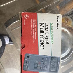 Multimeter L CD Digital In Box New 
