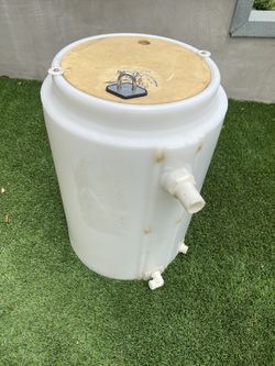 Kodiak proflow 14 Gallon Bait Tank 