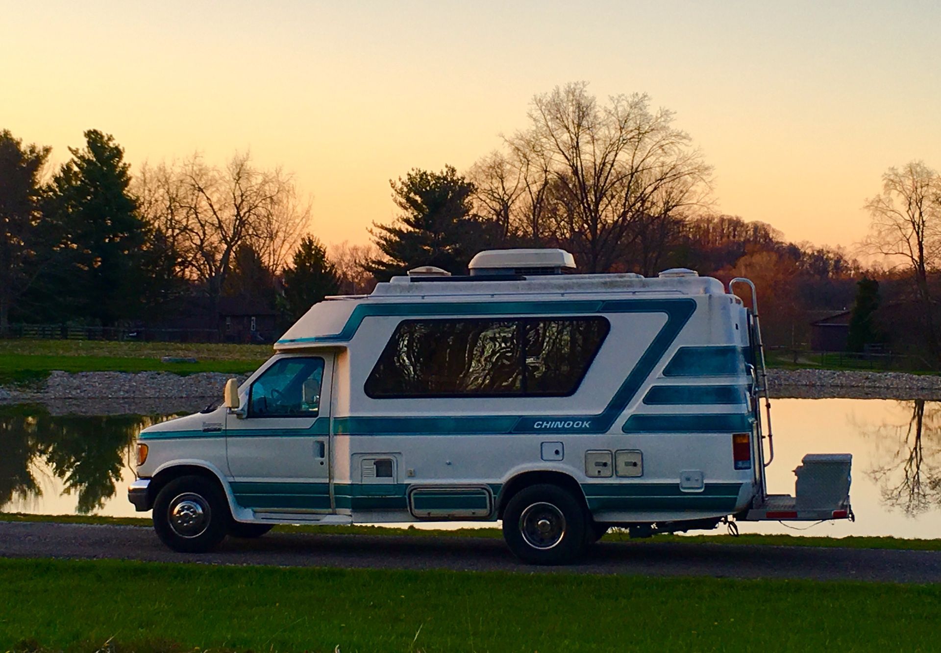 Chinook Camper Van Motorhome