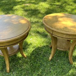 Solid Wood Coffee Table W Drawer